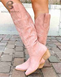 Botas bordadas ocidentais na altura do joelho para mulheres rosa cowboy cowgirl moda sapatos 2022 venda imperdível popular sem cadarço em branco meninas l230712