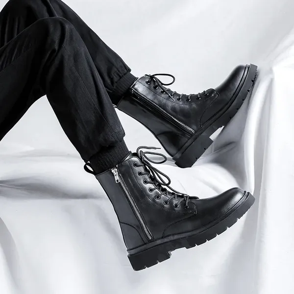 Botas estilo inglés para hombre, plataforma informal, zapatos de cuero originales negros, botas de tobillo de diseñador de marca, Botas de motocicleta atractivas para Hombre