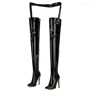Bottes Fashion Belt Women's High High Over-the-Knee Female Taloulue Patent Cuir blanc Red Fetish Long Shoes Lady Big Taille