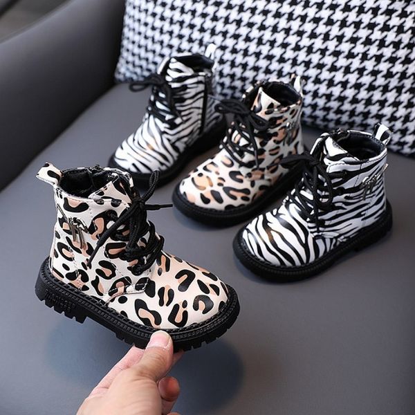 Botas Moda Estampado de leopardo Niñas Niños Martin Para niños Estilo británico Corto Primavera Otoño Niños Zapatos para niños pequeños 220921