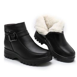 Bottes Mode hiver femmes en cuir bottines femme épais en peluche chaud neige bottes mère imperméable antidérapant chaussons Botas De Mujer 231007