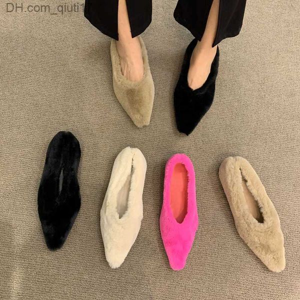 Bottes à la mode bout pointu fourrure ballet chaussures plates pour femmes hiver chaud en peluche manteau léger pour femmes confortable fourrure talons hauts Z230809