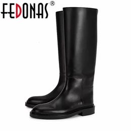 Bottes FEDONAS INS femmes genou bottes hautes en cuir véritable à talons hauts automne hiver chaussures chaudes femme neige moto bottes chaussures 231120