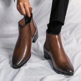 Botas de cuero genuino Diseñador de primavera Zapatos de oficina de vestir de marca de lujo para hombres Botas casuales Chelsea Retro Pareja Tobillo Calzado 231013