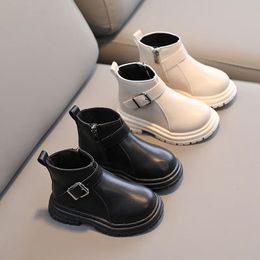 Laarzen Meisjeslaarzen Groot-Brittannië Stijl Effen Kleur Klassieke enkellaarzen voor jongens Kinderen Antislip platformlaarzen Kindersneakers Enkellaars 230927