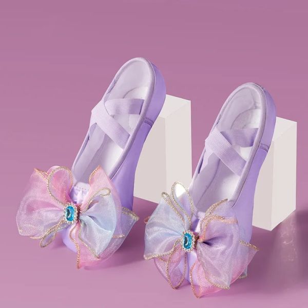 Boots Girls Ballet Chaussures Crystal dessinon Soft Sole Ballet Dance Slippers Enfants Pratique Bowtie Ballerina Chaussures femme Gymnastique