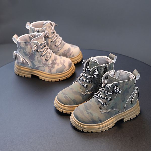 Botas Hands Handsome Combat Ejército Botas Primavera Autumn Camuflage Botas al aire libre para niños Escolares de niñas Hicking Shoes F09133 230811