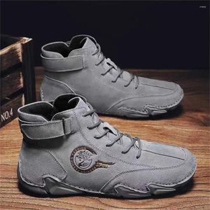 Laarzen hoog 44 schoenen hight 290 size top voor mannen militaire zwarte sneakers sport groothandel loafers lux 886 998 33006 t