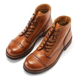 Laarzen Hoogwaardige handgemaakte precisie Stitch Wear-resistente klassieke luxe casual Martin Boots Men Echte lederen schoenen Combat Boots 231213