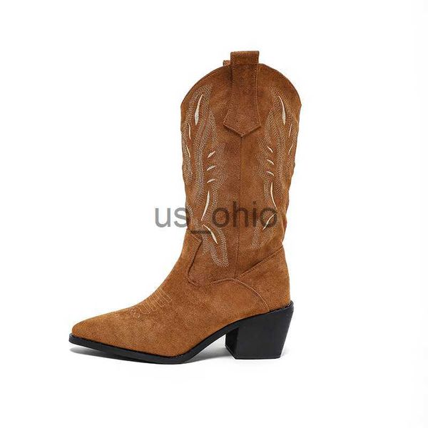 Boots Vente chaude Broider Femmes Bottes Med Heels Retro Knight Boots Femme en cuir Western Cowboy Boots Chaussures pour femmes Boots de cowboy J230811