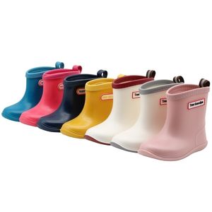 Laarzen Kids Rain Girls Boys Boots PVC Waterdicht Mid-Kalf Waterschoenen Zacht Rubber Anti-Slippery Children Toddler 221007