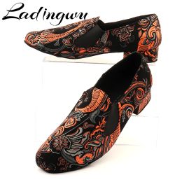 Boots Ladingwu New Style Men Latin Dance Shoes Rumba Tango Dance Shoes Men Salsa National Standard Dance Shoes Embroderie Chinoiserie