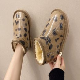 Boots Leopard Snow femelle motif brevet cuir chaud en peluche botas de mujer épais semets d'hiver imperméables