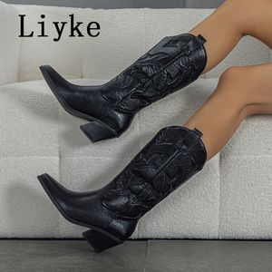 Bottes Liyke Grande Taille 42 43 Western Style Cowboy Bottes Pour Femmes Mode Broder En Cuir Automne Hiver Talons Bas Longs Chaussures Chaussons 230729