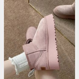 Boots Lolita Boots Round Toe Brand Chaussures pour femmes Bootswomen Footwes Winter Plush Flat Heel Australia Fashion Med Elegant 2024 Pink