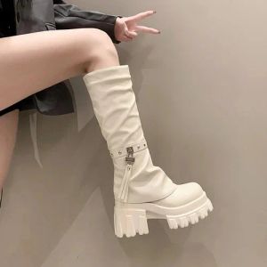 Boots Luxury Brand Fashion Cool Knee High Quality Quality Comfy Walking Vintage Black Slip on Woman Chaussures Couverture Bottes Pantalon Bottes