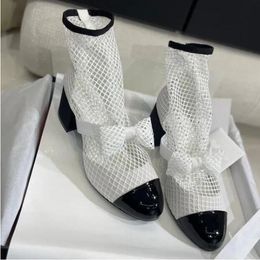 Laarzen Luxe Designer Strass Gesp dikke hak Hoge hak Bootie Mode Gemengde Kleur Enkellaars Fabrieksschoeisel sandaal