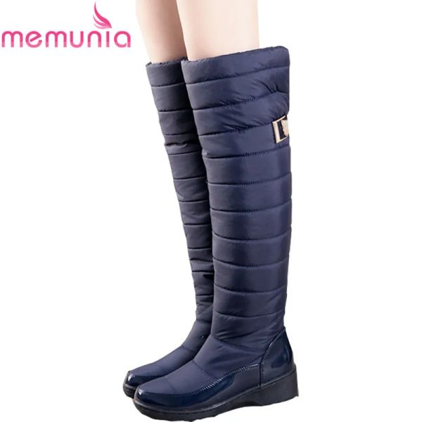 Botas Memunia Rusia Botas de invierno Mujeres Botas calientes de rodilla Alta Día de pieles Damas Moda Moda botas de nieve zapatos Botas impermeables