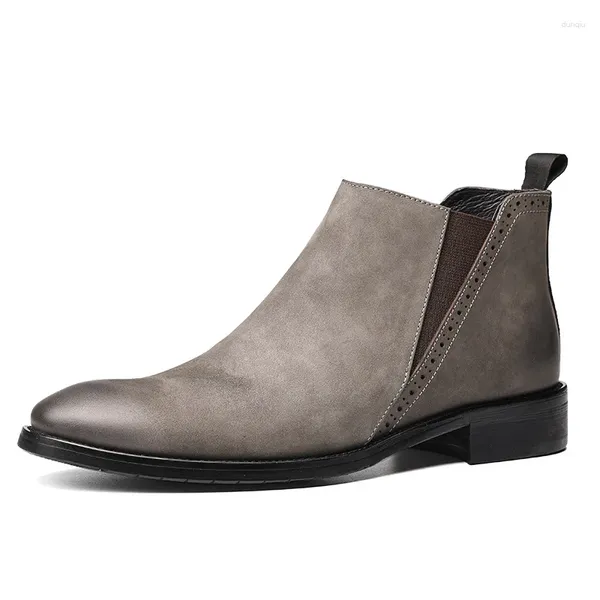 Boots Men 8769 Véritable cuir de vache 2024 Style Fabriqué à la main Slip sur les chaussures habillées masculines Black Ankle Business 840