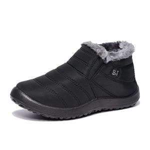 Bottes Chaussures en coton pour hommes Vieux Pékin Isolation en peluche Chaussures de papa Loisirs Bottes en coton légères portées par des gens paresseux 231212