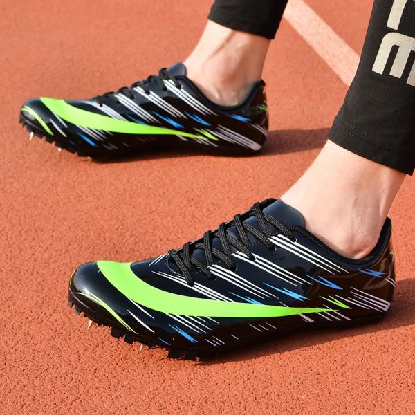 Boots Men Track Shoes Field Chaussures Sinies Running Sprint Nails Chaussures de course Lightweight Professional Racing Match Training Athletic Sneakers
