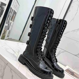 Boots Metal Budle Boties Fashion Ladies épais talons genoux marque en cuir authentique Vintage Punk Punk extérieur chaussures