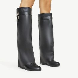 Boots Metal Fashion Runway dames knie lengte laarzen met platte hellende hakken slipon Europese en Amerikaanse trend high laarzen