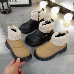 Boots Miqieer Enfants Fashion Girls Kid Kids Chaussures en cuir Outdoor Salle Soft Sole Anti Skid British Ankle Snow