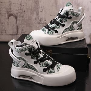 Laarzen nieuwe comfortabele winter heren herfst heren platform sneakers mode rode casual schoenen sport trainers tenis masc 45's