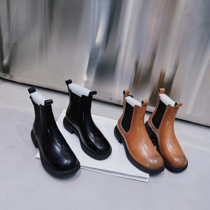 Bot yeni tasarımcı kadınlar katı roman botları lüks açık siyah kahverengi martin bot slip-on kauçuk dip platform ayakkabılar 5a deri kaymaz yuvarlak ayak parmağı moda patik