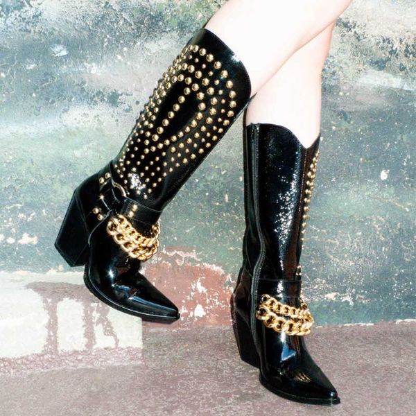 Botas nuevo estilo punk occidental zapatos de mujer de vaquero punta de tacón grueso remache cinturón hebilla negro charol más tamaño zapatos mujer 220901