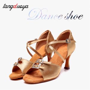 Bottes Nouvelles chaussures de danse latin de soie femme salon de bal de bal à talons hauts chaussures softs semelle tango salsa chaussures de fête pour les dames sandales 5 / 7cm