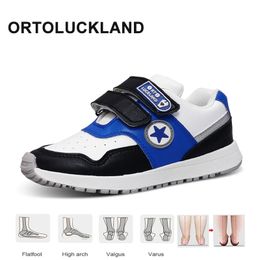 Laarzen Ortoluckland Sepatu Anak anak Laki laki Perempuan Sneakers Kulit Musim Gugur Semi Mode Potongan Rendah Ortopedi Kasual Alas Kaki Datar 230905