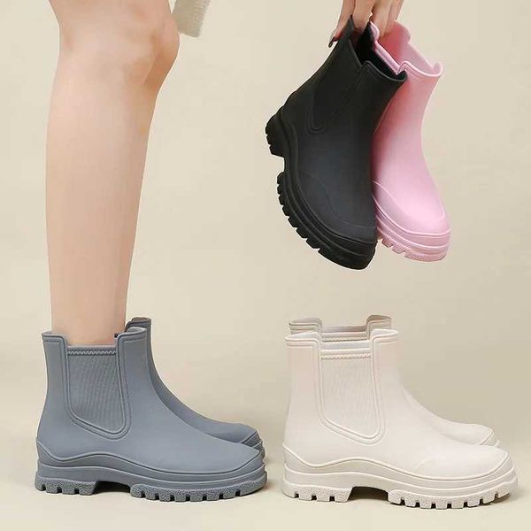 Botas Rain Women Garden Galoshes impermeable Boot Chelsea Boot femenina sin deslizamiento Rainshoes Fishing Water Shoes Botas Lluvia Mujer H240516