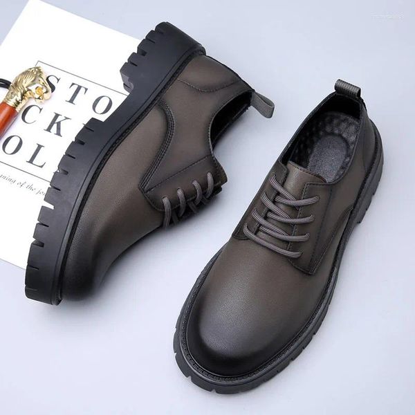 Botas punta redonda levantada casual británica con top bajo transpirable ropa de trabajo juvenil tendencia versión coreana negocios antideslizante