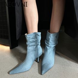 Stivali sexy denim alla caviglia per le donne moda pieghettato corto femminile elegante tacco sottile donna inverno scarpe a punta calzature 230915