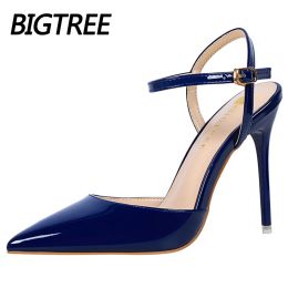 Boots Sexy High Heels 11 Color Woman Pumps Patent Le cuir à talons Chaussures Femme Stiletto Talons 2022 Nouvelles femmes Sandales Chaussures de fête rouge