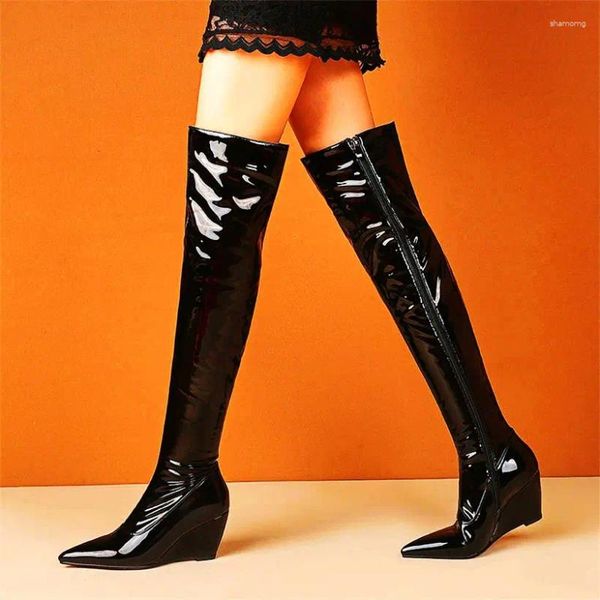 Boots Sexy Chootes longs en cuir breveté pour femmes sur le genou coin talons hauts Riding Party Pumps 33 34 44 45