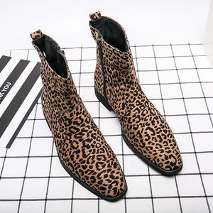 Laarzen schoenen Britse persoonlijkheid mannen luipaard print faux suède vierkant hoofd zijkant zipper mode casual street all match advertentie