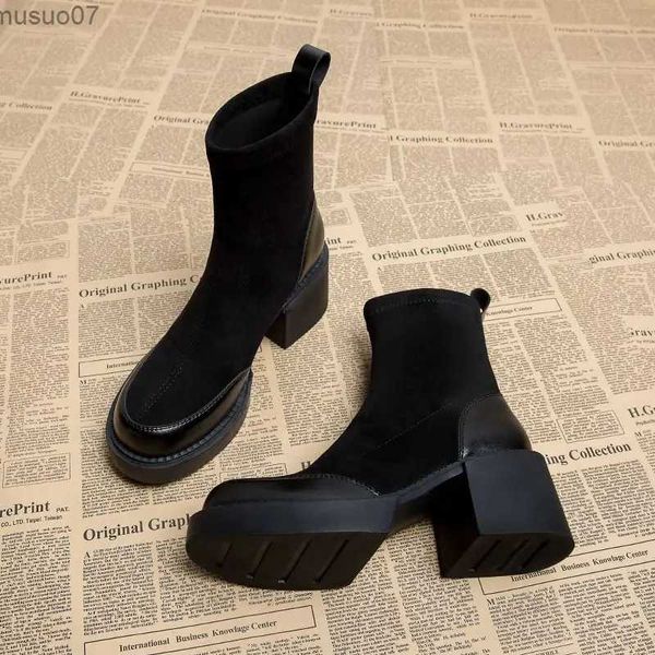 Bottes Chaussures courtes pour femme Bottines noires pour femmes Chaussette Chaussures Bottines de combat Talons très hauts Daim Style Punk Botte d'automne à talons