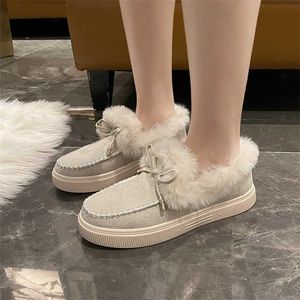 Botas Snowy para mujer otoño e invierno nuevas zapatillas grandes con pajarita de fondo plano zapatos de algodón perezosos 230830