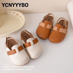 Laarzen Zomer Kinderen Strand Sandalen Kinderen Mode Slippers Baby Meisjes Merk Leren Schoenen Peuter Bruine Slippers Jongens Gesloten Teen Muiltjes 230914