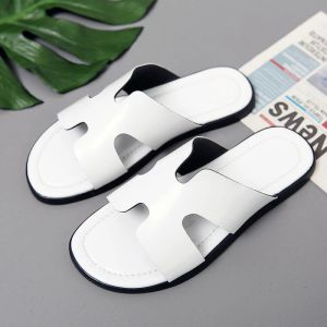 Laarzen zomer nieuwe heren slippers open teen teen casual schoenen casual schoenen mode flat heren sandalen vakantie mannen strandschoenen mocassin homme homme