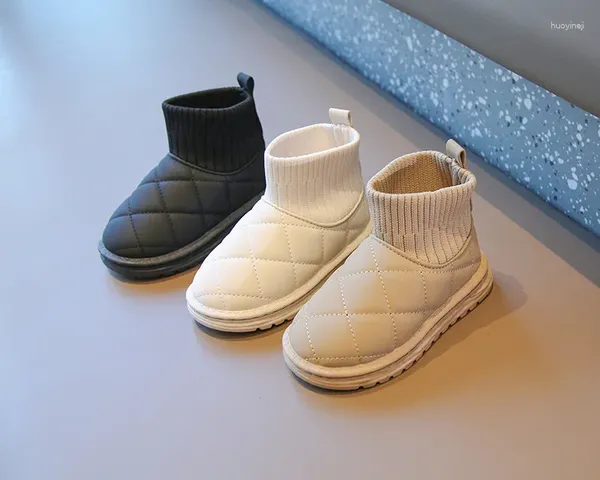 Bottes le dernier modèle d'hiver 2024 filles coton chaud garçons avec pile épaissie moyenne et grande neige pour enfants