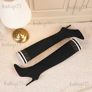 Bottes Bas épais mince talon haut bottes pour femmes bottes tricotées d'hiver lettres bottes au genou sexy chaud 2023 modèles chaussettes bottes T231124