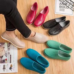 Laarzen unisex water schoenen huishoudelijke keuken dragen vrouwen regenlaarzen antiskid tpr sole ondiepe galoshes cowmuscle bodem kleuren vallen
