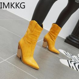 Boots blanc noir jaune fausse cuir bottes de cowboy pour femmes coins bottes talons hauts