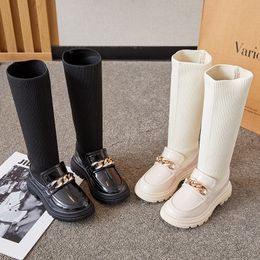 Bottes d'hiver coréennes pour filles, avec chaussettes en chaîne en métal, mode solide, brillantes, chaussures décontractées chics, 230203