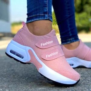 Boots Femme Air Cushion Sneakers Femme Chaussures vulcanisées Platforms Flats Fadies Chaussures Casual Coss Chaussures Femme Sports Sneakers