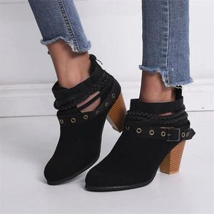 Boots Femme Boot Fashion Casual Ladies chaussures modes Boots Boots en cuir en daim